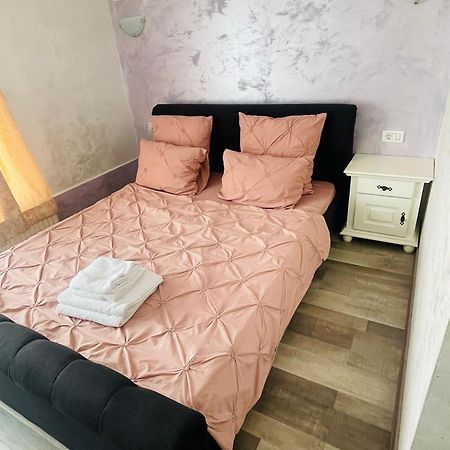 Urban Suites Iasi Ngoại thất bức ảnh