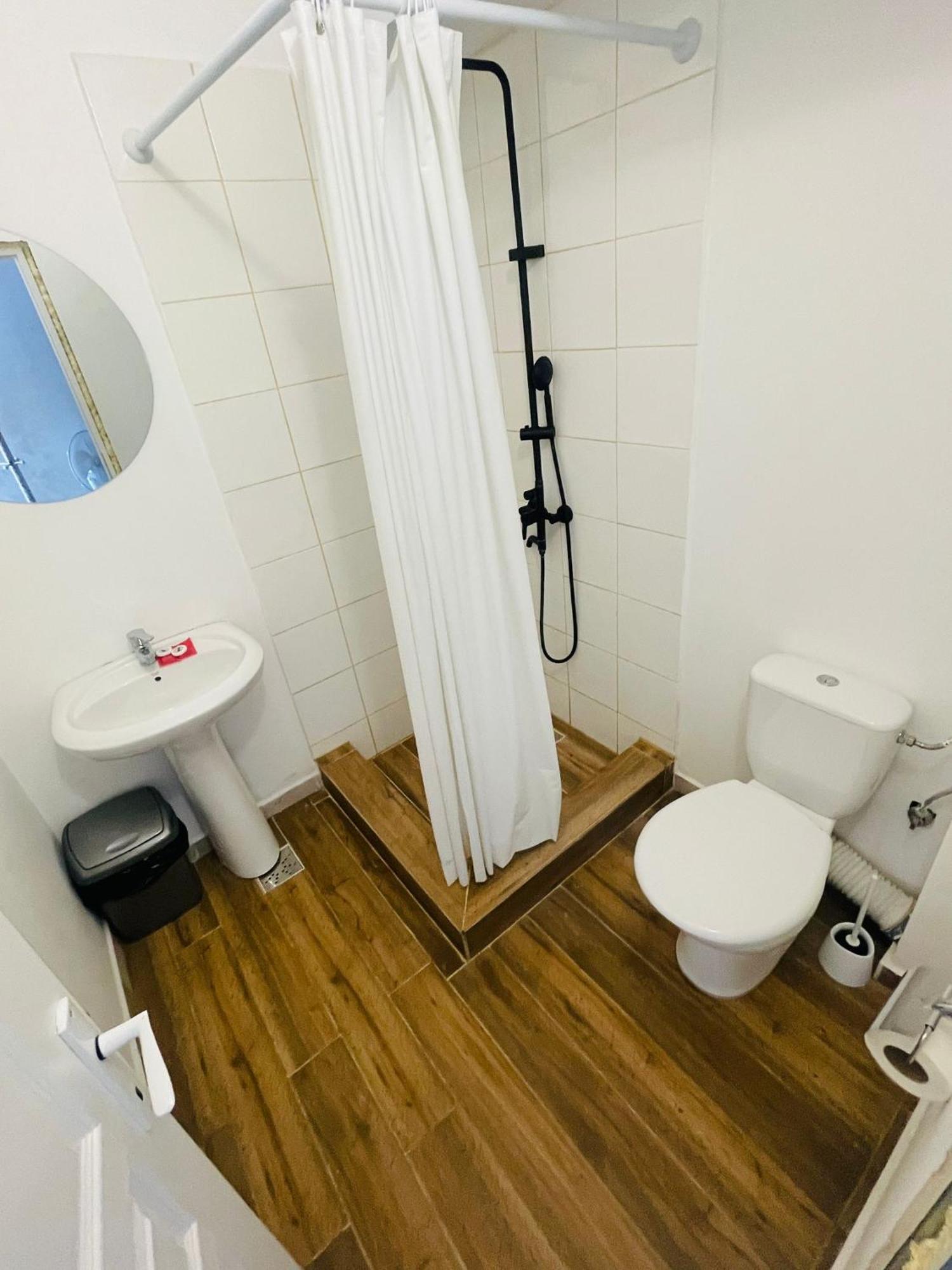 Urban Suites Iasi Ngoại thất bức ảnh