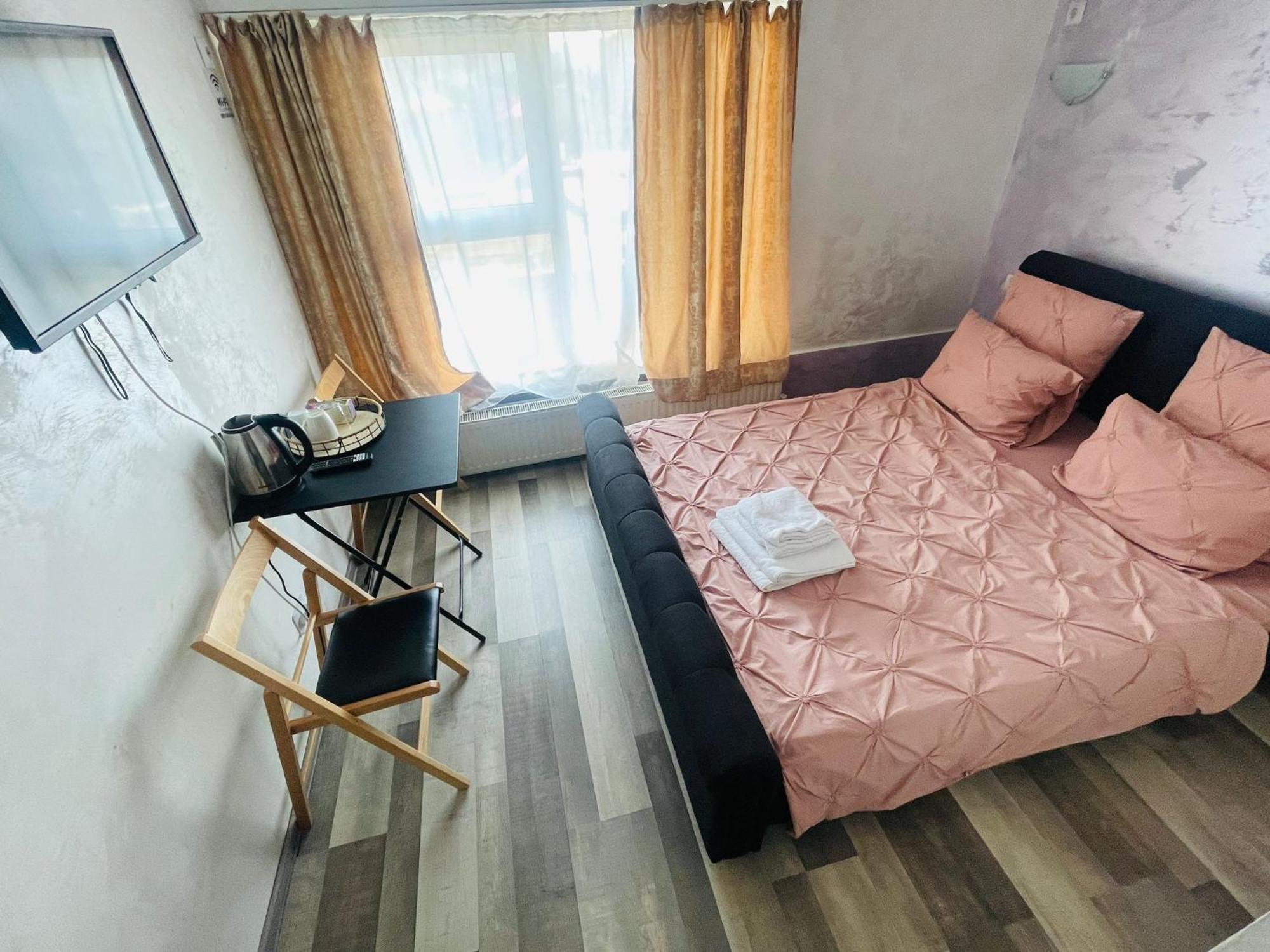 Urban Suites Iasi Ngoại thất bức ảnh